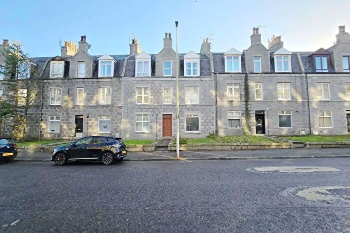1 Bedroom Flat For Sale In Flat A, , Walker Street, Aberdeen, AB11
