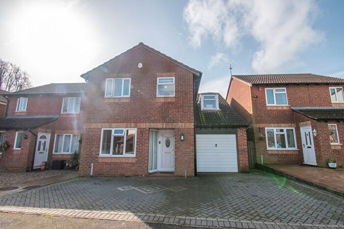 4 Bedroom Detached House To Rent In Hensman Close, Fleckney, LE8