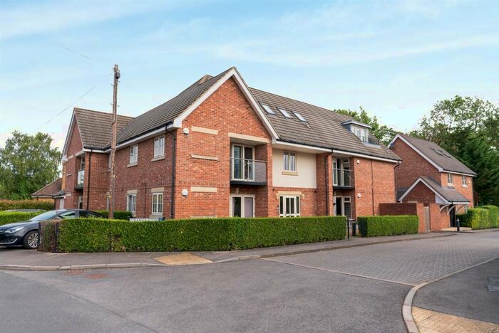 2 Bedroom Apartment To Rent In Grange View, Hazlemere, High Wycombe, HP15