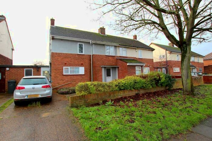 3 Bedroom Semi-Detached House To Rent In Sycamore Ave, Dogsthorpe, Peterborough, PE1