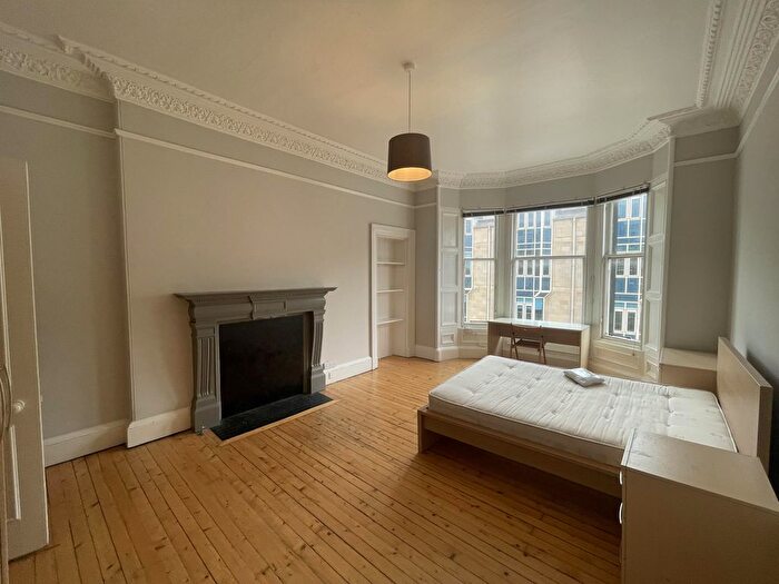 5 Bedroom Flat To Rent In Haymarket Terrace, Edinburgh, EH12
