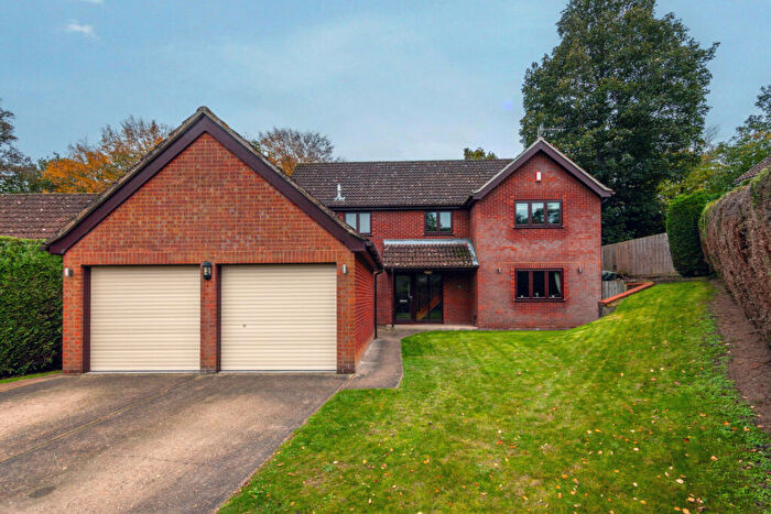 4 Bedroom Detached House For Sale In Norman Close, Woodbridge, IP12