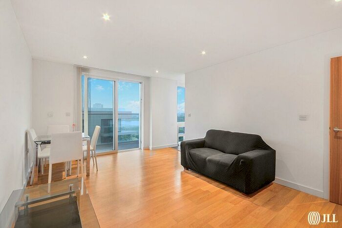 1 Bedroom Apartment To Rent In Riverside Apartments, London, N4