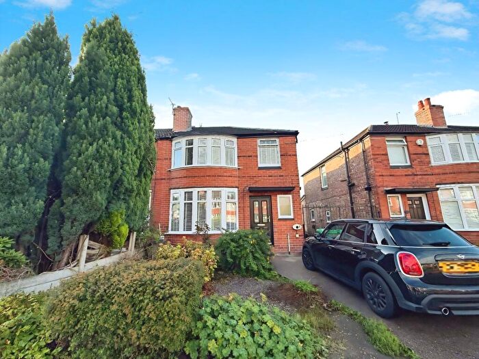 4 Bedroom Semi-Detached House To Rent In Heathside Road, Manchester, Greater Manchester, M20