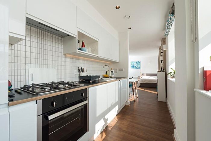 Studio To Rent In New Inn Hall Street, Oxford, OX1