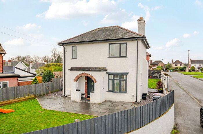 3 Bedroom Detached House For Sale In Ardmillan Close, Oswestry, SY11