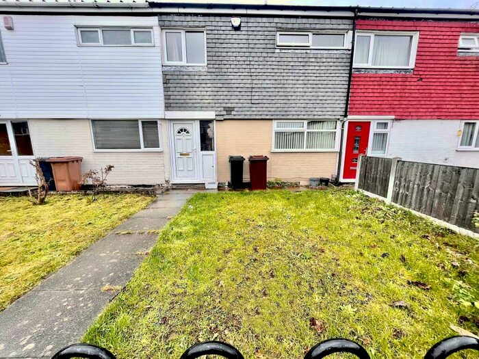 3 Bedroom Terraced House To Rent In Friars Walk, Birmingham, B37