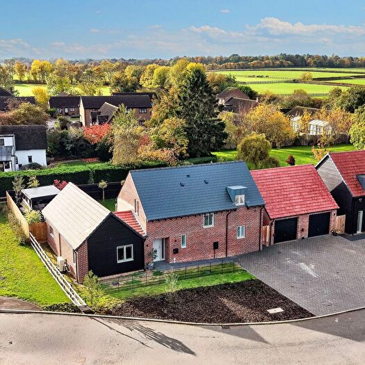 3 Bedroom Detached House For Sale In Ash Drive, Ashley, CB8