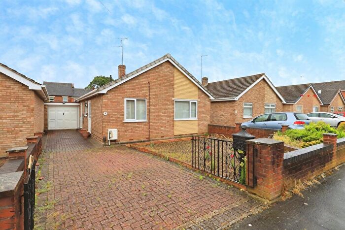 2 Bedroom Detached Bungalow For Sale In Audley Drive, Kidderminster, DY11