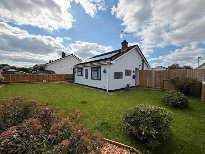 2 Bedroom Detached Bungalow For Sale In Brooke Road, Witheridge, Tiverton, EX16