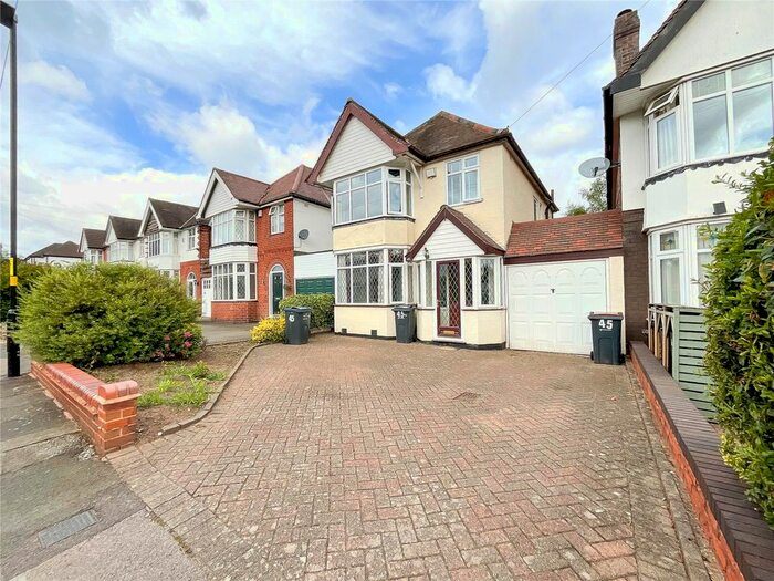 3 Bedroom Detached House For Sale In New Church Road, Sutton Coldfield