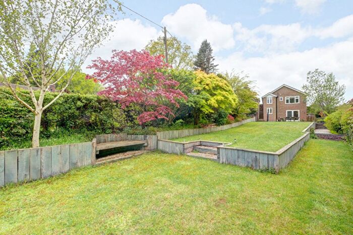 4 Bedroom Detached House For Sale In Vicarage Road, Burwash Common, Etchingham, TN19