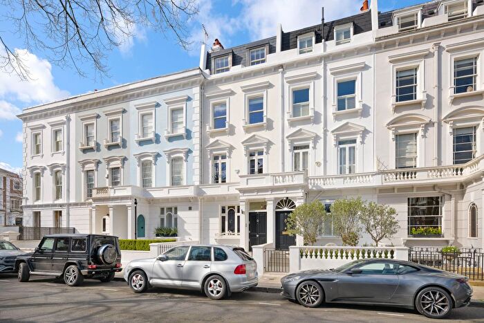 5 Bedroom Detached House For Sale In Priory Walk, London, SW10
