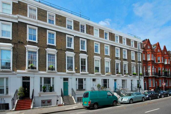 Flat To Rent In Oakley Street, Chelsea, SW3