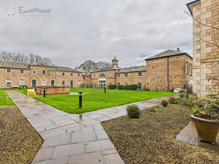 2 Bedroom Apartment For Sale In The Courtyard, Berry Hill Lane, Mansfield, Nottinghamshire, NG18