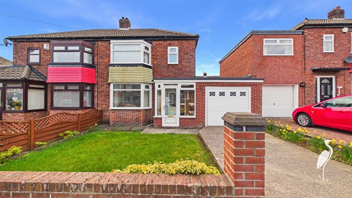3 Bedroom Semi-Detached House For Sale In North Hall Road, High Barnes, Sunderland, SR4