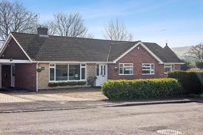 4 Bedroom Detached Bungalow For Sale In Downs Close, Eastbury, RG17