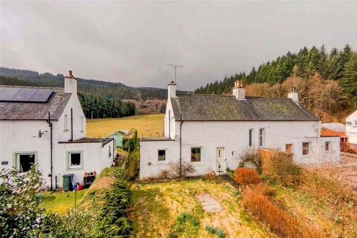 3 Bedroom Semi-Detached House For Sale In Inchmagrannachan, Dunkeld, PH8