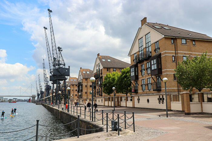 2 Bedroom Apartment For Sale In Western Beach Apartments, Hanover Avenue, London, E16