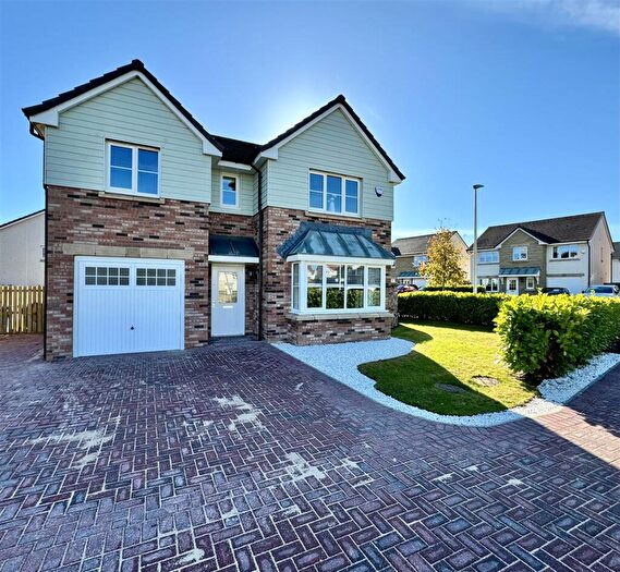 4 Bedroom House For Sale In Harrowslaw Drive, Hamilton, ML3