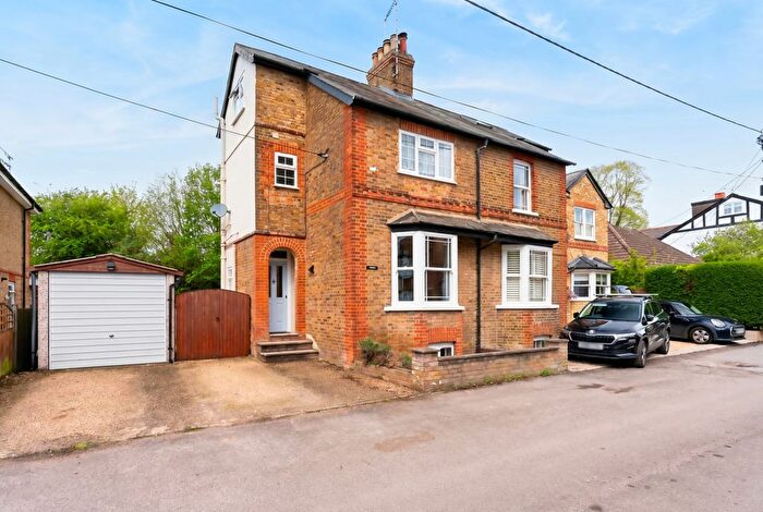 3 Bedroom Semi-Detached House For Sale In Station Road, Cookham, SL6