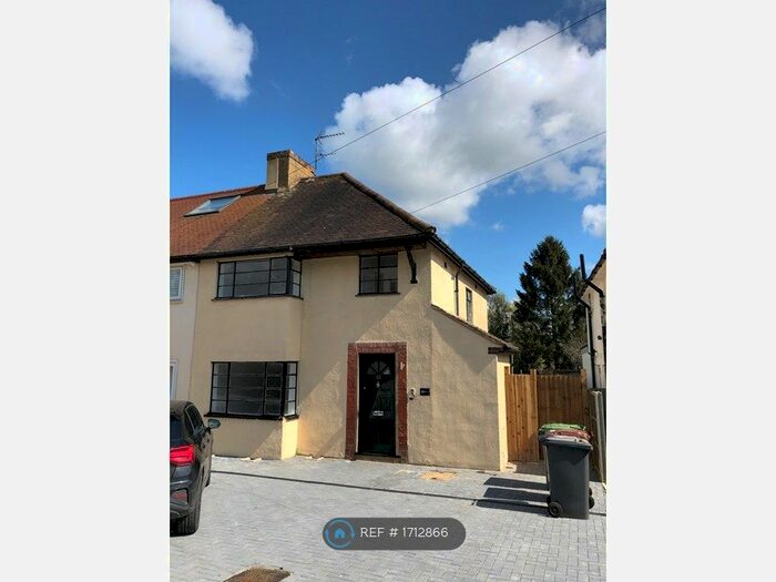 3 Bedroom Semi-Detached House To Rent In Gills Hill Lane, Radlett, WD7