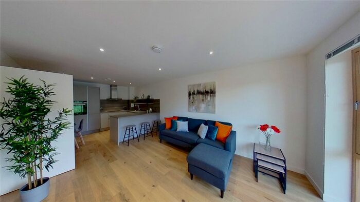 2 Bedroom Flat To Rent In Hughes Close, Canonmills, Edinburgh, EH7