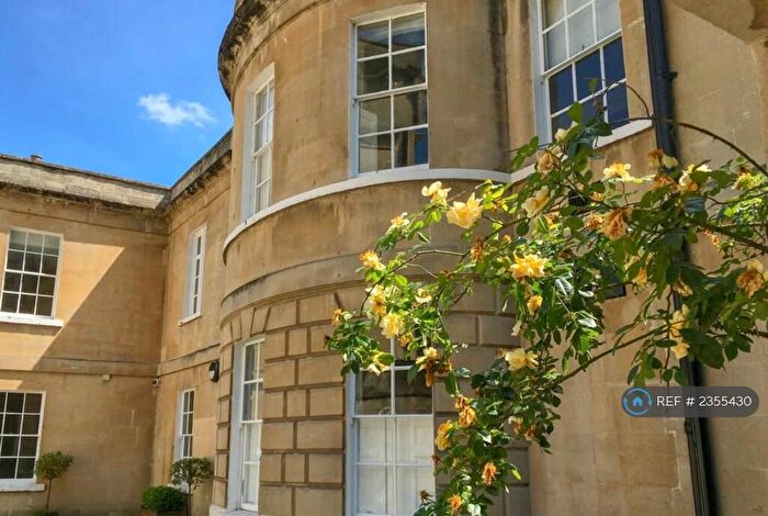 Studio To Rent In Ladymead House, Bath, BA1