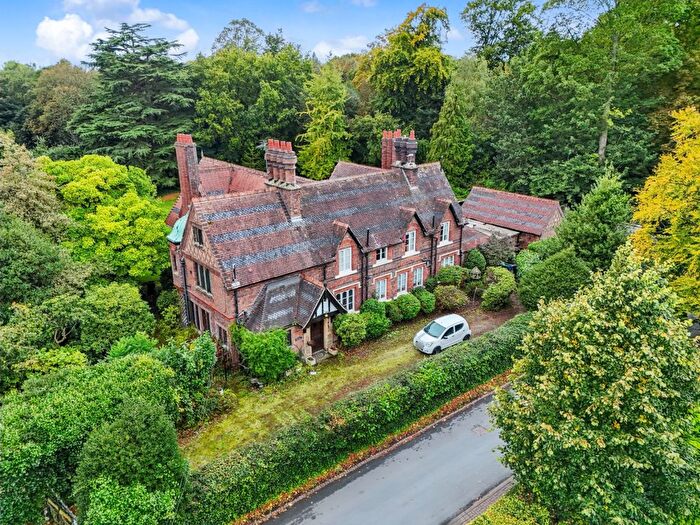 7 Bedroom Detached House For Sale In Farm Lane, Horsehay, Telford, Shropshire, TF4