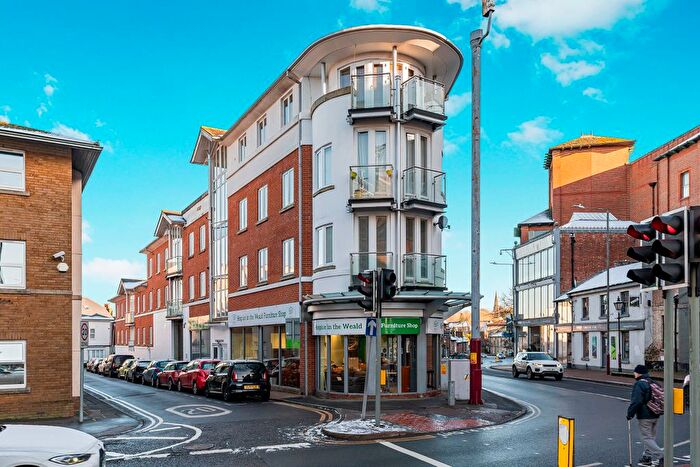 3 Bedroom Flat For Sale In Flat, The Chartwell, Belgrave Road, Tunbridge Wells, TN1