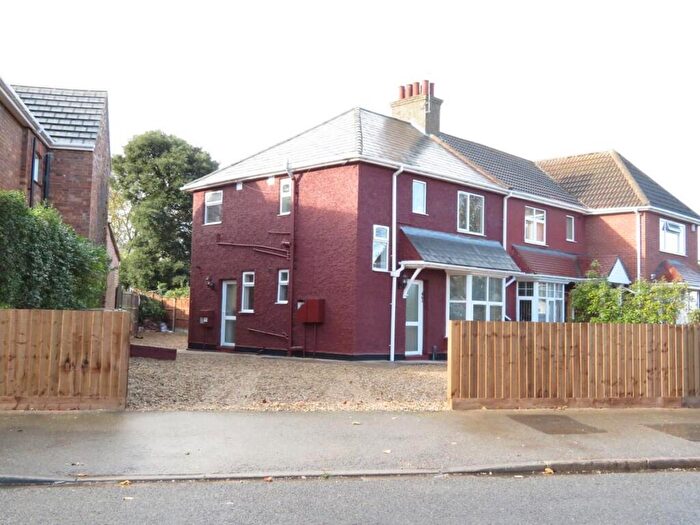 1 Bedroom Flat To Rent In Grange Road West Town, PE3