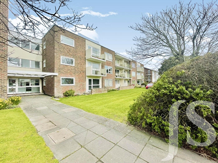 2 Bedroom Flat To Rent In Bath Road, Worthing, BN11