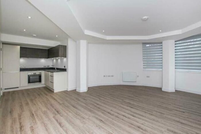 2 Bedroom Flat To Rent In Broadway, Peterborough, PE1
