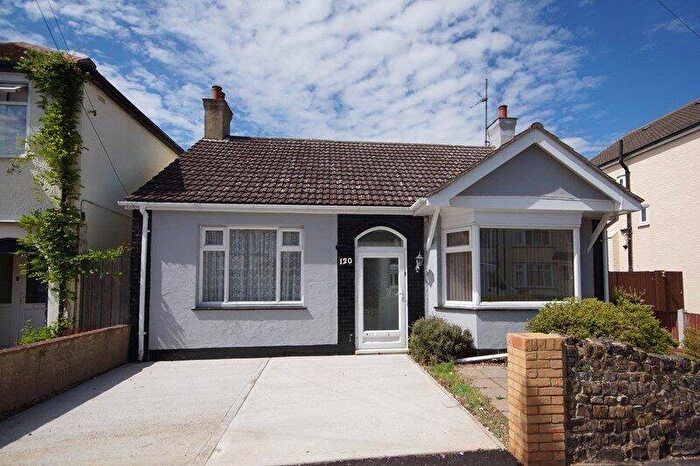 2 Bedroom Bungalow To Rent In Richmond Avenue, Shoeburyness, Essex, SS3