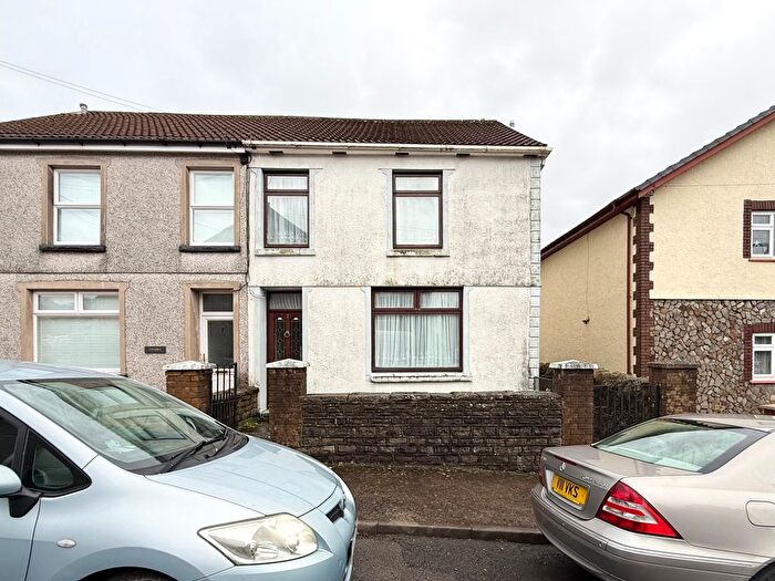 3 Bedroom Semi Detached House For Sale In Dare Court, Cwmdare, Aberdare, CF44