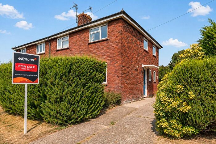 3 Bedroom Semi Detached House For Sale In Kingsclere Road, Basingstoke, RG21