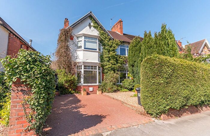 4 Bedroom Semi Detached House For Sale In Fields Road, Newport, NP20
