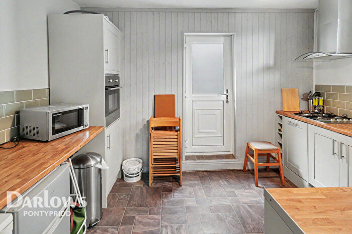 2 Bedroom End Of Terrace House For Sale In Albert Road, Pontypridd, CF37