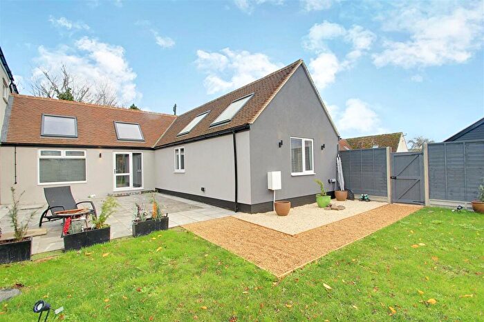 2 Bedroom Barn Conversion To Rent In Little Wing, Ivinghoe, LU7