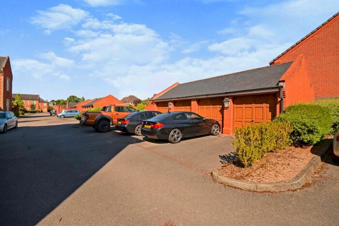2 Bedroom Flat For Sale In Duesbury Court, Mickleover, Derby, DE3