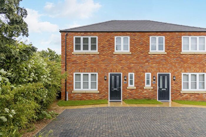 3 Bedroom Semi Detached House For Sale In Zabir Close, Deeping St Nicholas, PE11