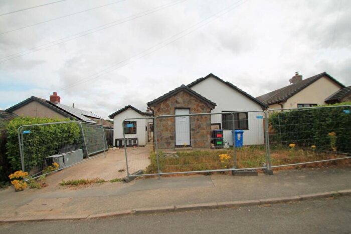 4 Bedroom Detached Bungalow For Sale In Trem Y Coed, Clawddnewydd, Ruthin, Denbighshire, LL15