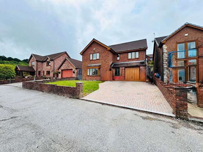 6 Bedroom Detached House For Sale In Cwrt Coed Parc, Maesteg, CF34