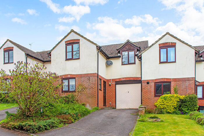 3 Bedroom Terraced House For Sale In Whitelocks Piece, Chilton Foliat, Berkshire, RG17