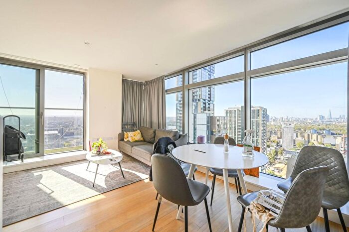 2 Bedroom Flat For Sale In Pan Peninsula Square, Canary Wharf, London, E14