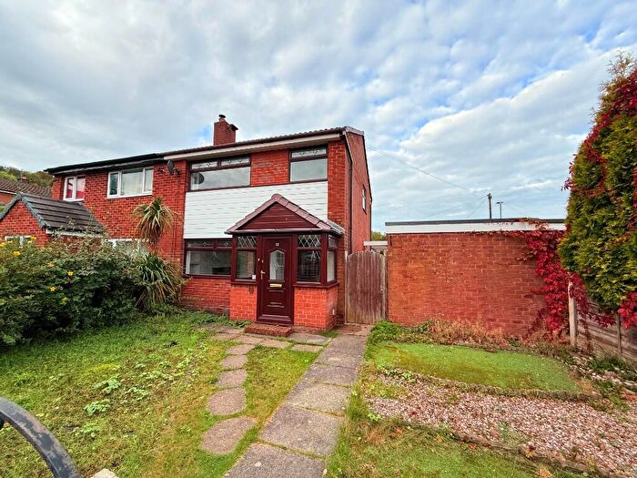 3 Bedroom Semi-Detached House To Rent In Glenville Walk, Stalybridge, Greater Manchester, SK15