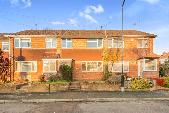 3 Bedroom Property To Rent In Wimpson Gardens, Southampton SO16