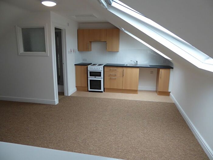 Studio To Rent In Victoria Road, Exmouth, EX8