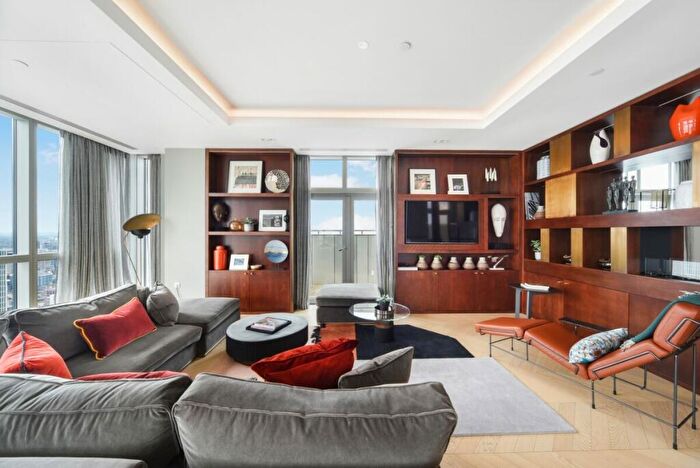 3 Bedroom Apartment To Rent In City Road London, EC1V