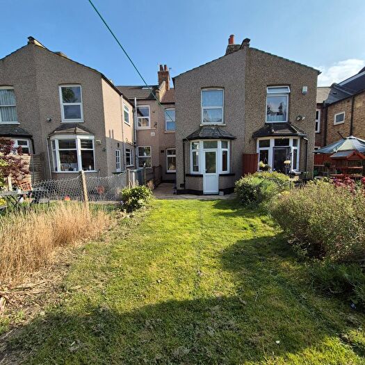 1 Bedroom Flat To Rent In Cavendish Road, Chingford, E4